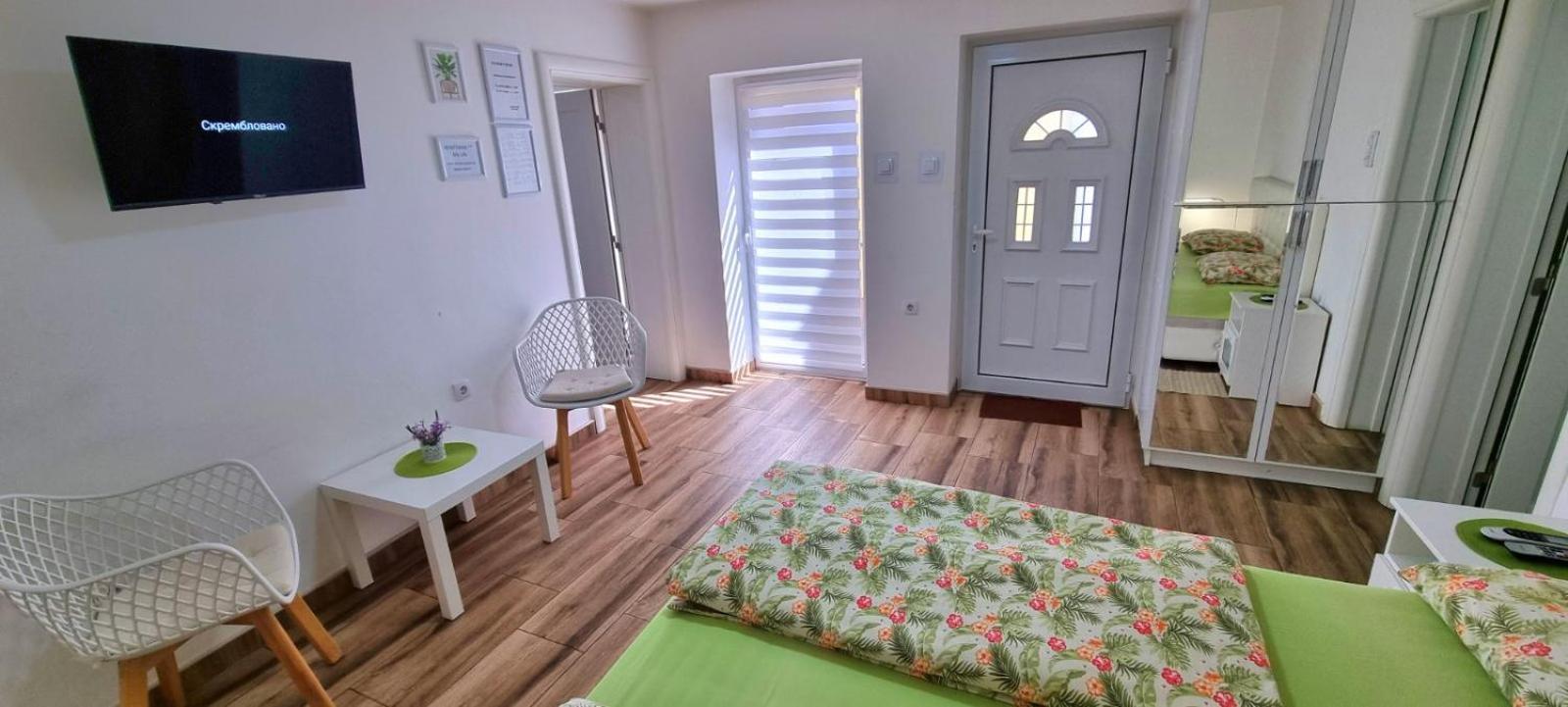 Ni "My Life" Luxury River Apartments מראה חיצוני תמונה