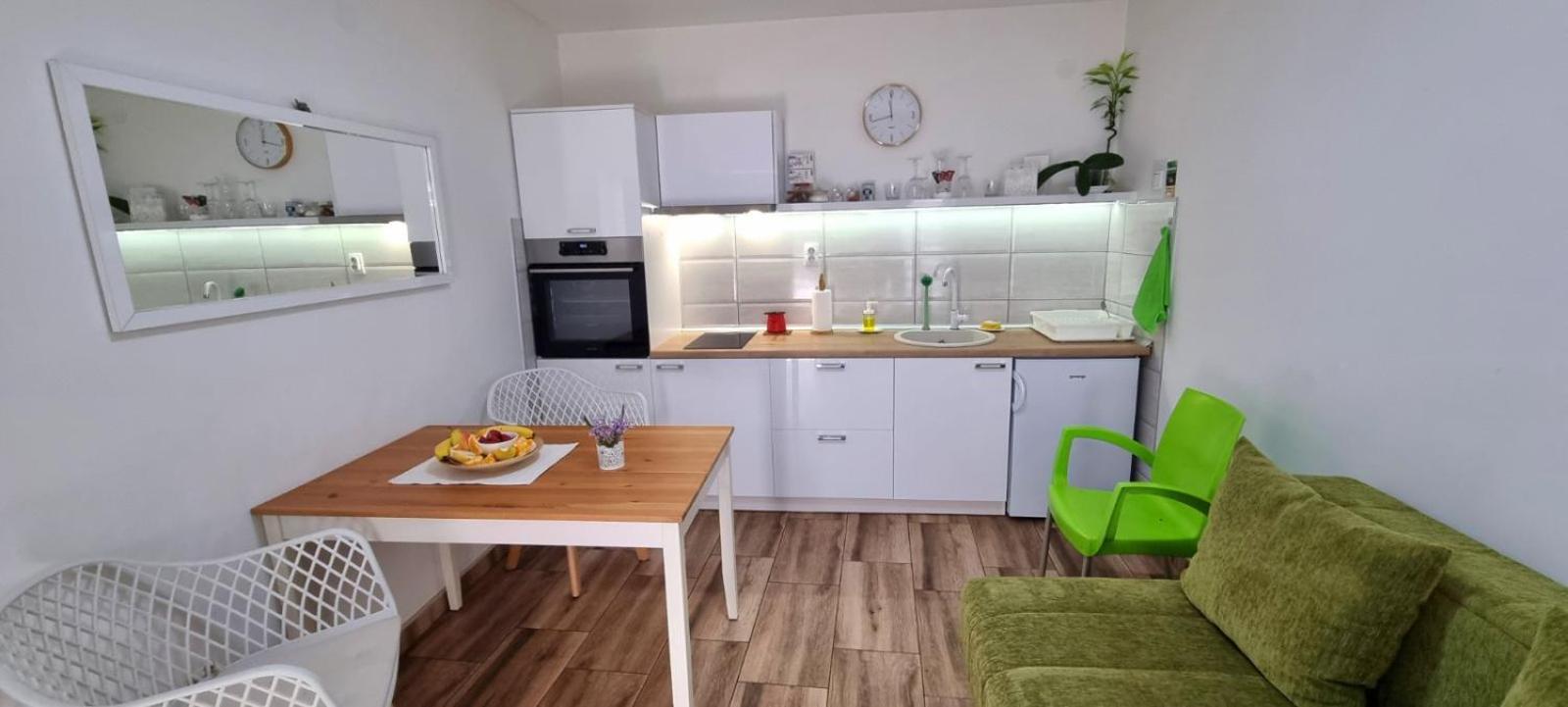 Ni "My Life" Luxury River Apartments מראה חיצוני תמונה