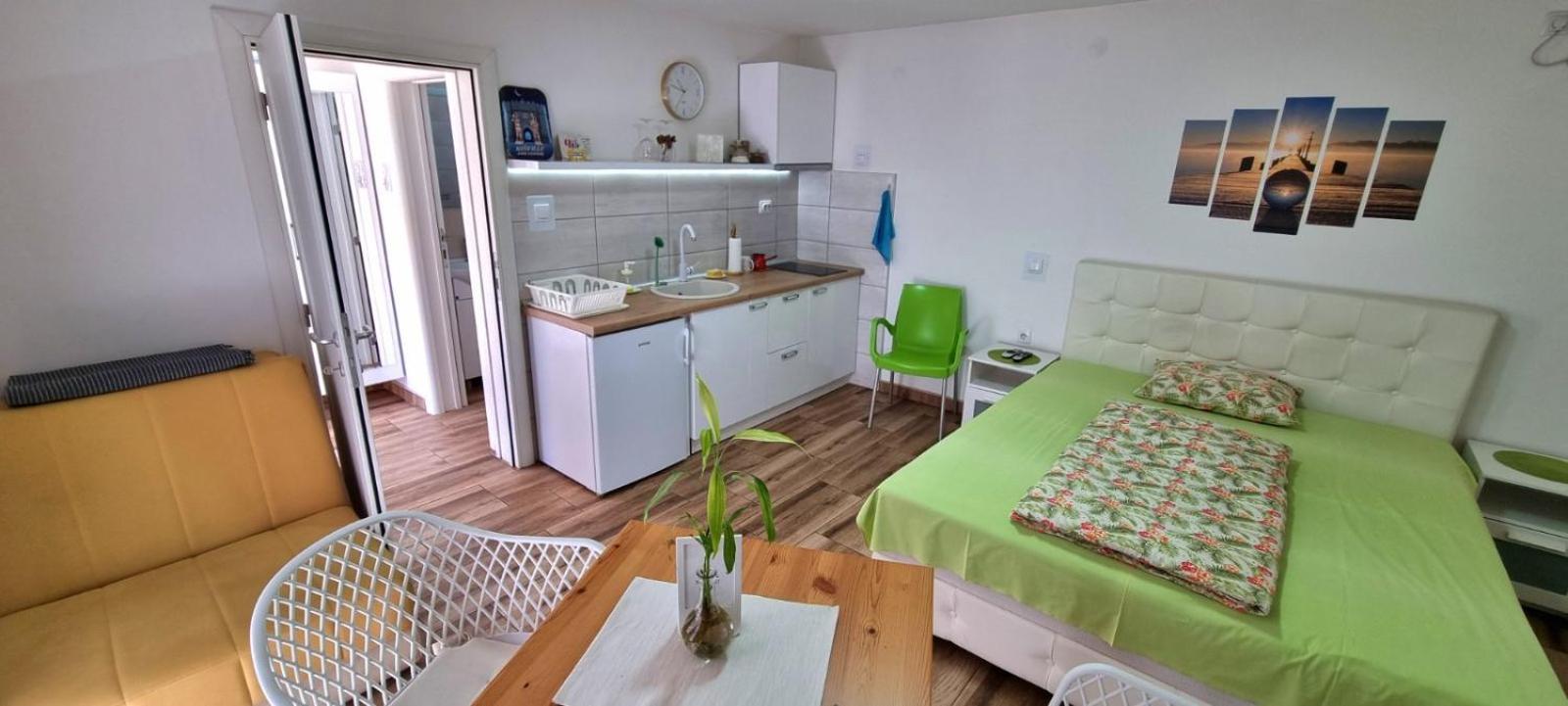 Ni "My Life" Luxury River Apartments מראה חיצוני תמונה