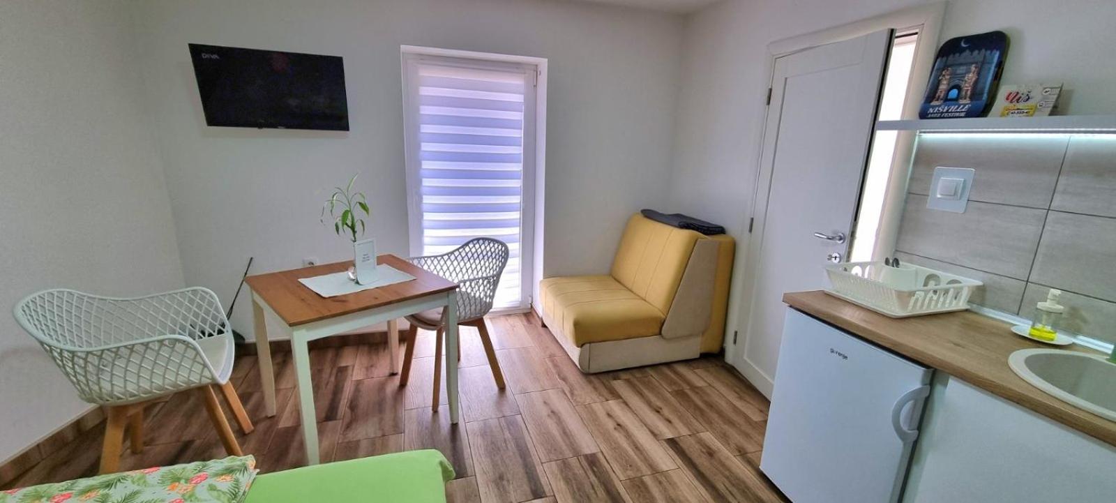 Ni "My Life" Luxury River Apartments מראה חיצוני תמונה